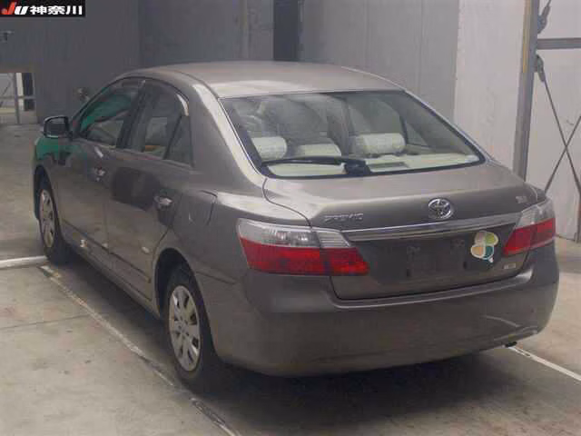 TOYOTA PREMIO