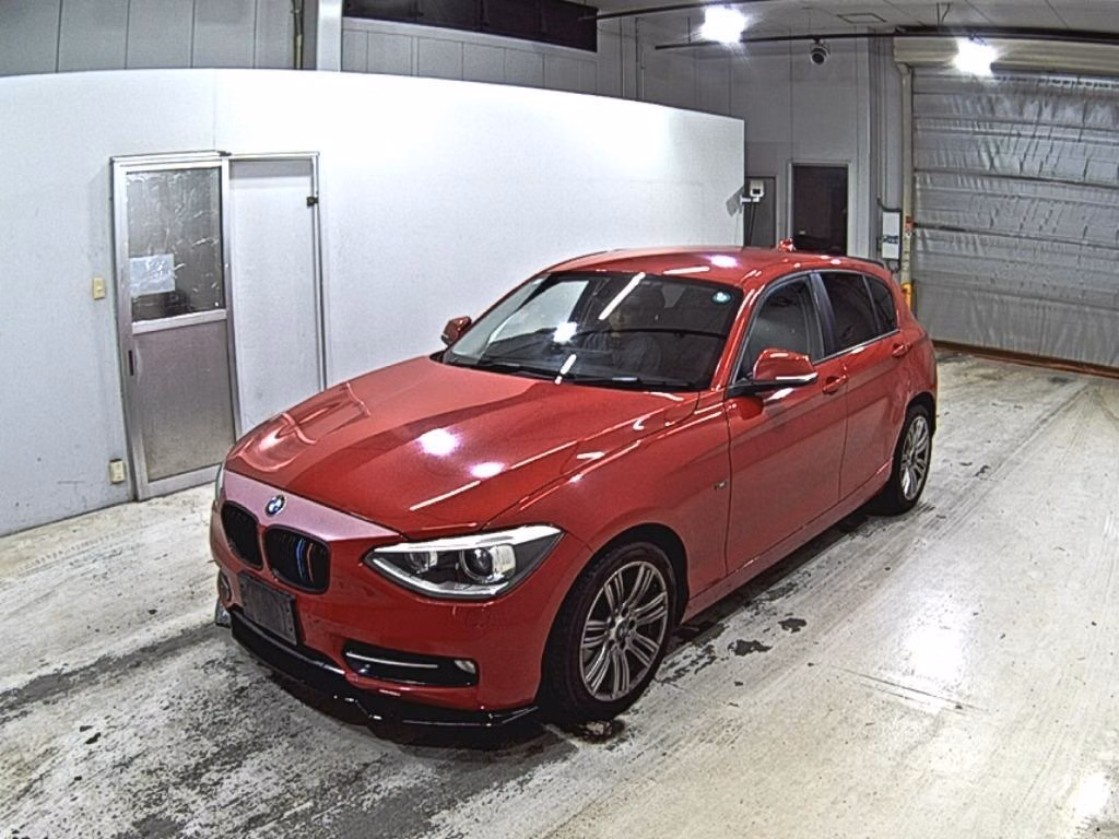 BMW 1-SERIES