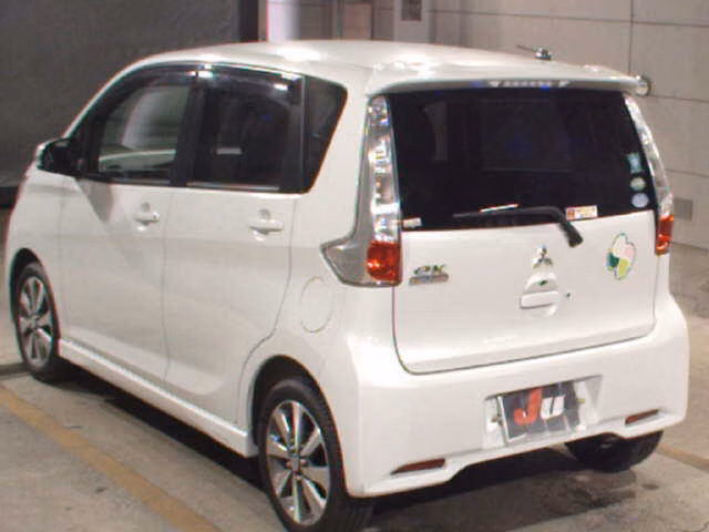 MITSUBISHI EK CUSTOM