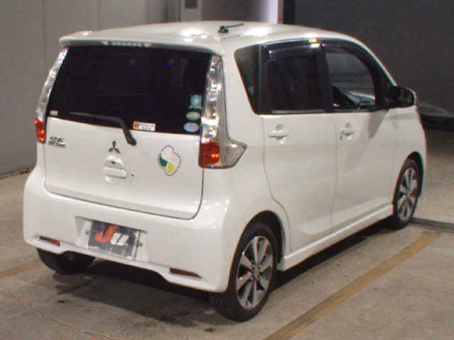 MITSUBISHI EK CUSTOM