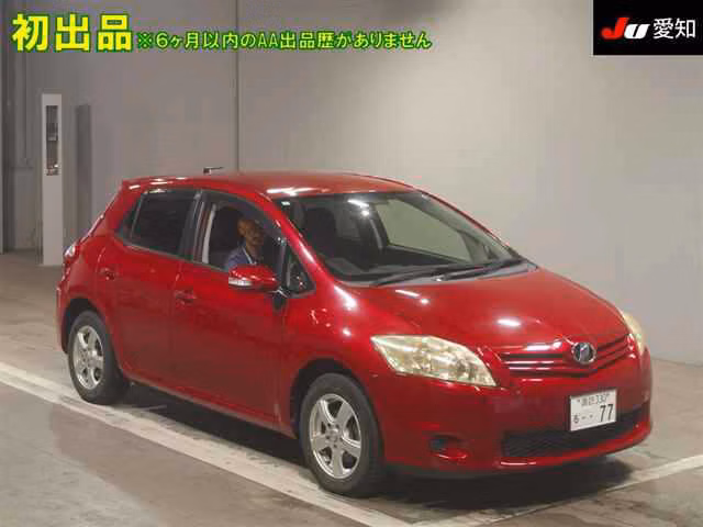 TOYOTA AURIS