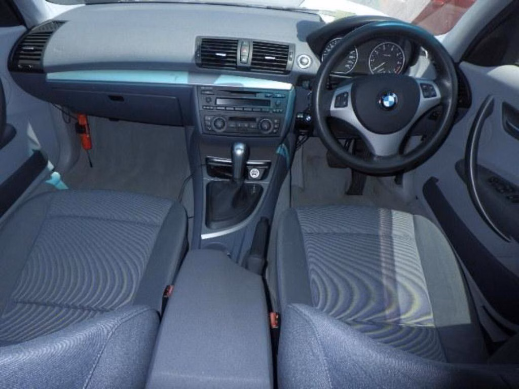 BMW 1-SERIES