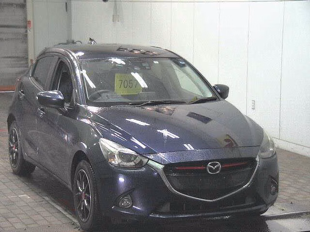 Mazda Mazda2