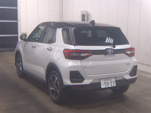 TOYOTA RAIZE