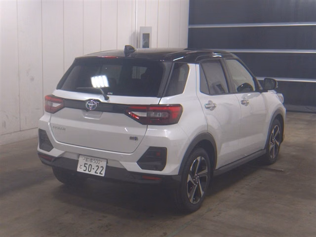 TOYOTA RAIZE