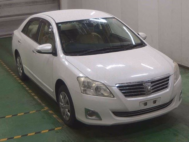 TOYOTA PREMIO