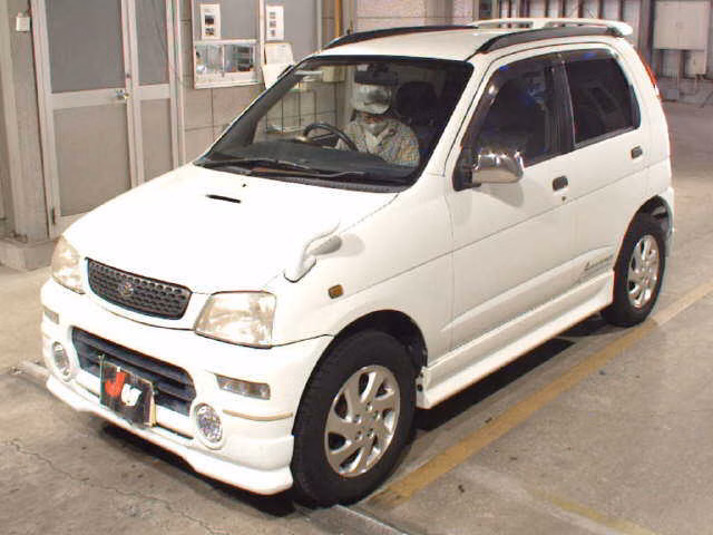 DAIHATSU TERIOS KID