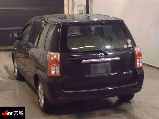 TOYOTA RAUM