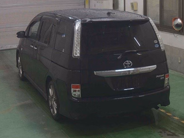 TOYOTA ISIS