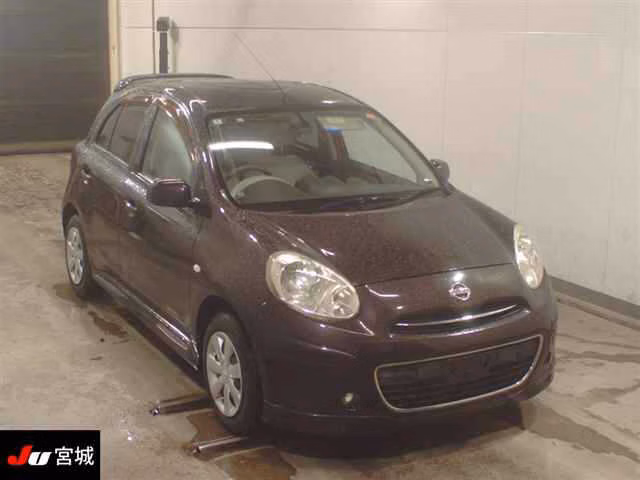 Nissan March