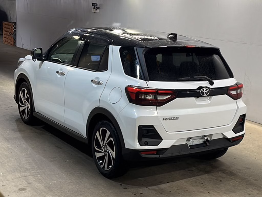 TOYOTA RAIZE