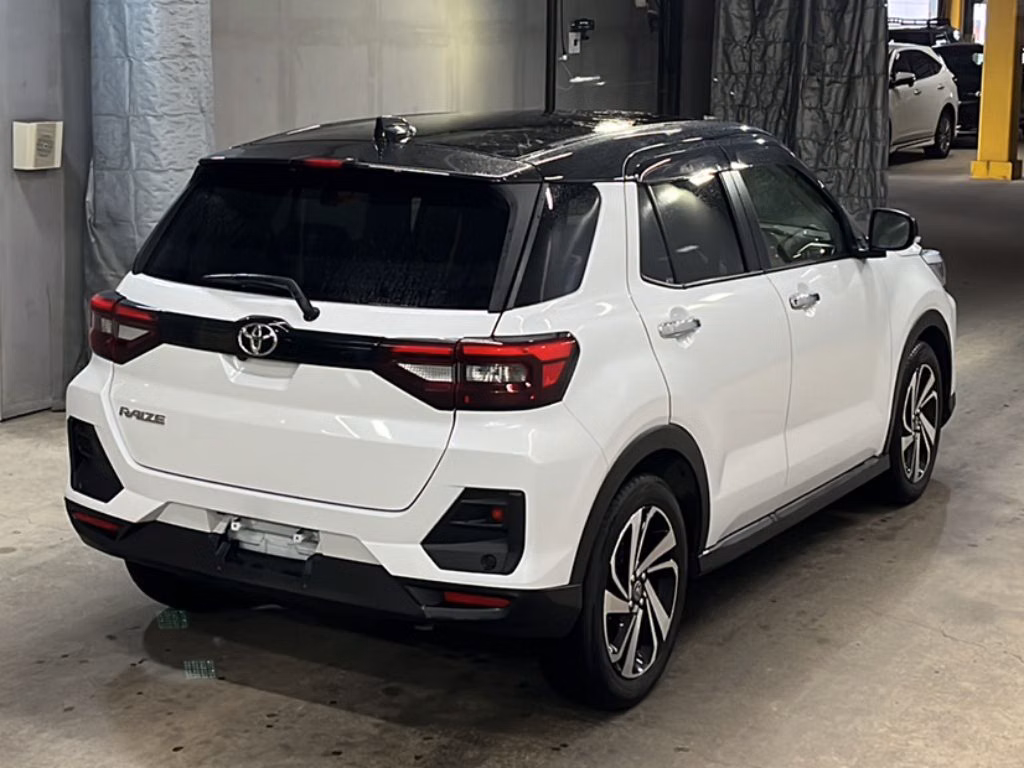 TOYOTA RAIZE
