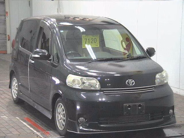 TOYOTA PORTE