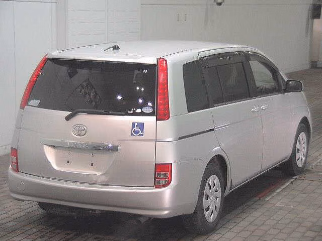 TOYOTA ISIS
