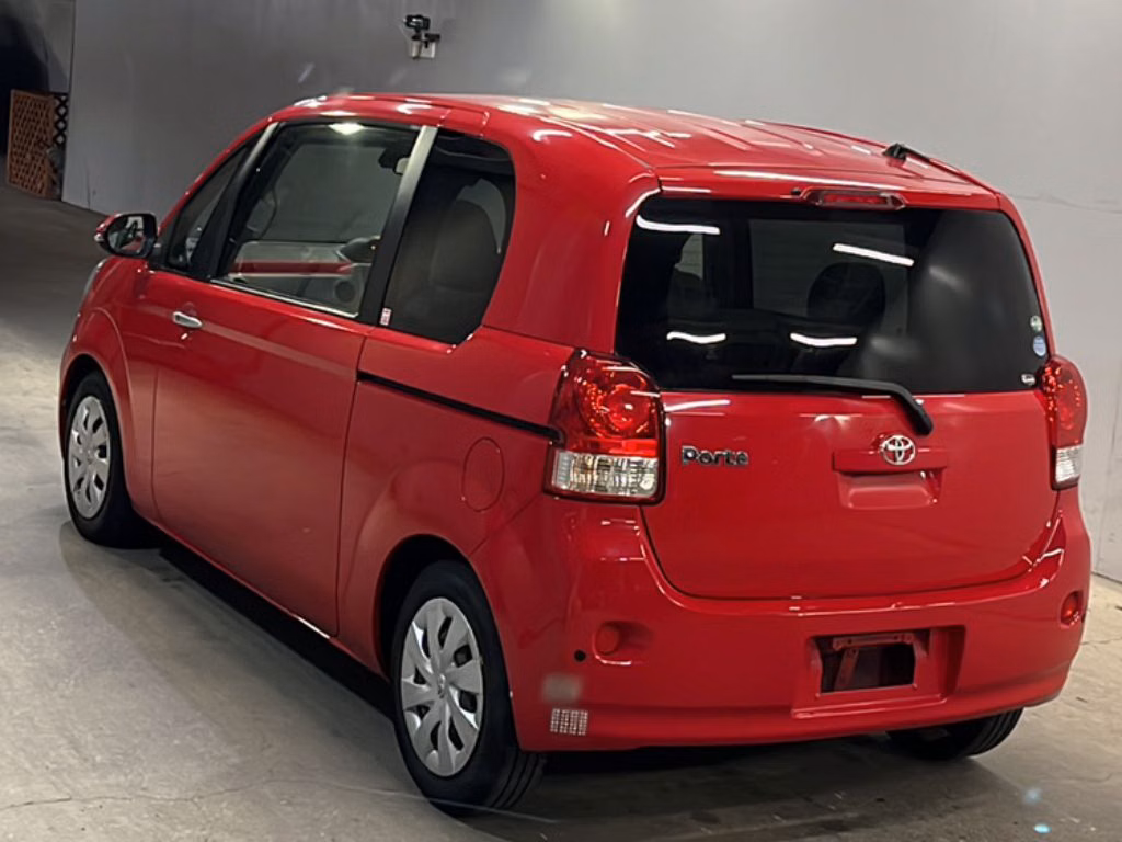 TOYOTA PORTE