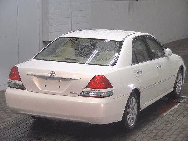 TOYOTA MARK II