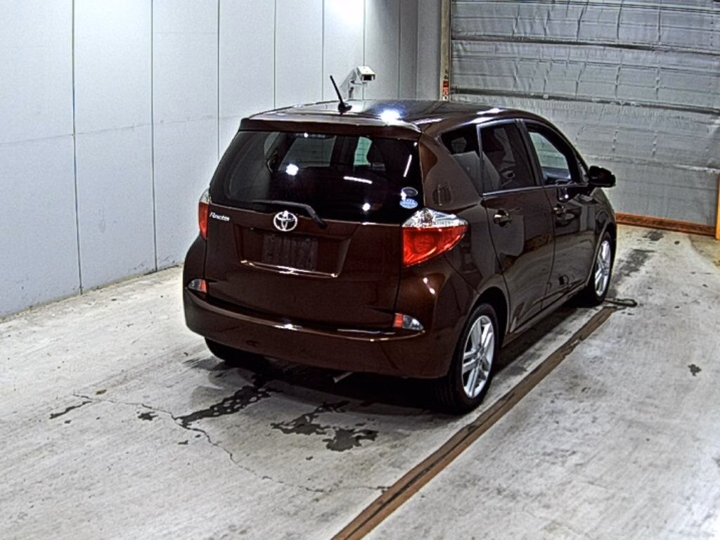 TOYOTA RACTIS
