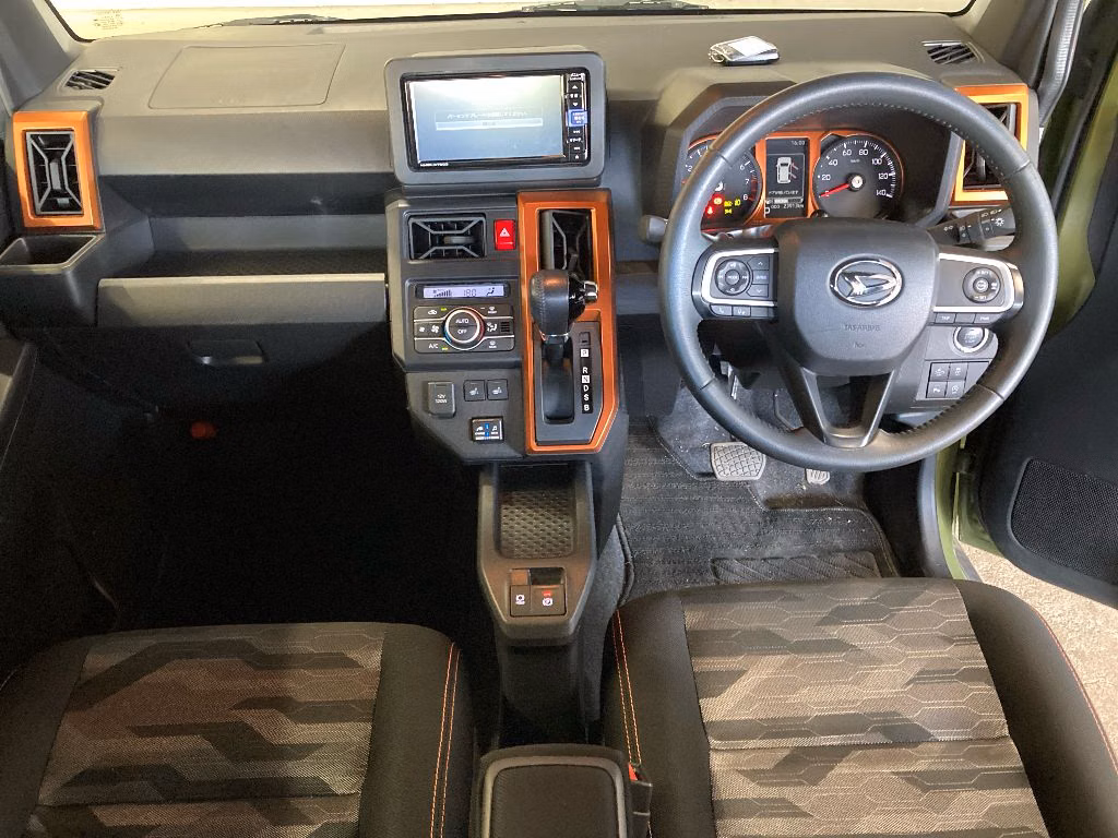 DAIHATSU TAFT