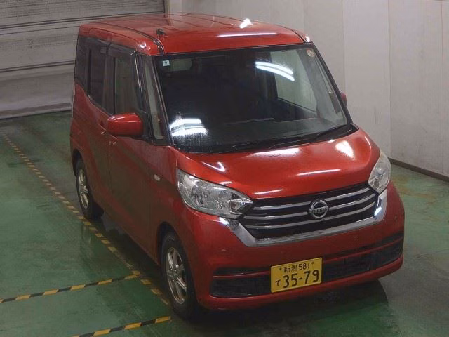 Nissan DAYZ Roox