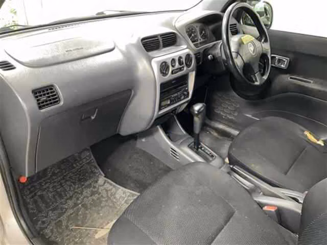 DAIHATSU TERIOS KID