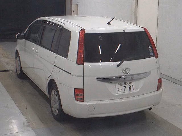 TOYOTA ISIS