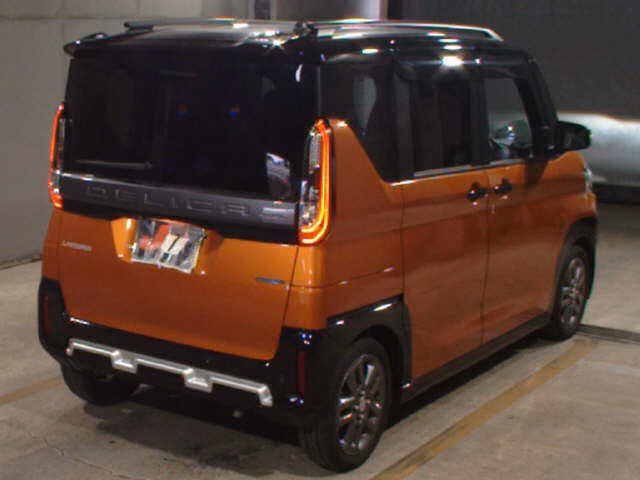 MITSUBISHI DELICA MINI