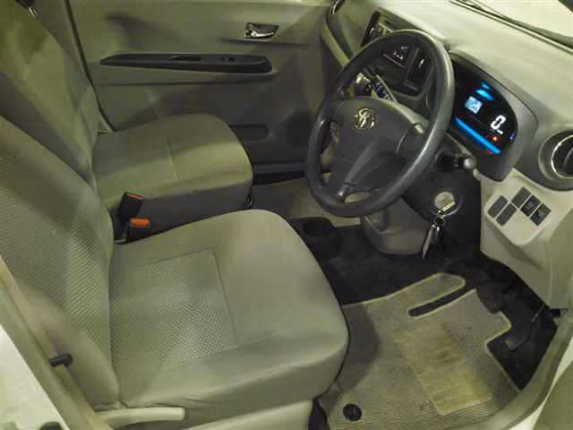 TOYOTA PIXIS EPOCH