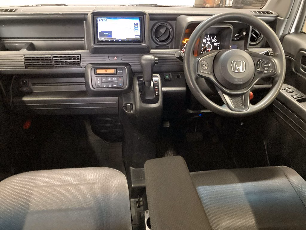 HONDA N-VAN