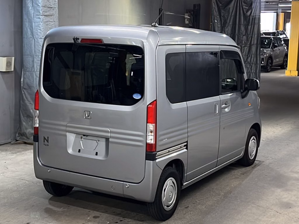 HONDA N-VAN