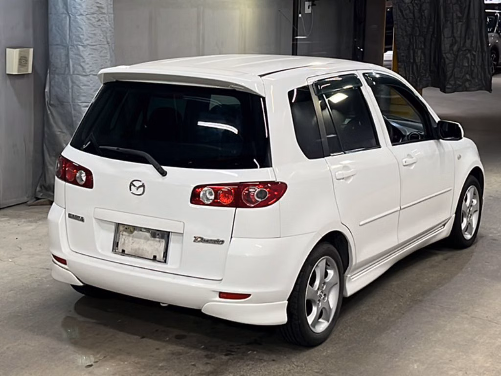 MAZDA DEMIO