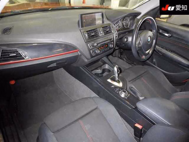 BMW 1-SERIES