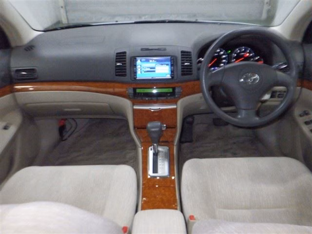 TOYOTA PREMIO