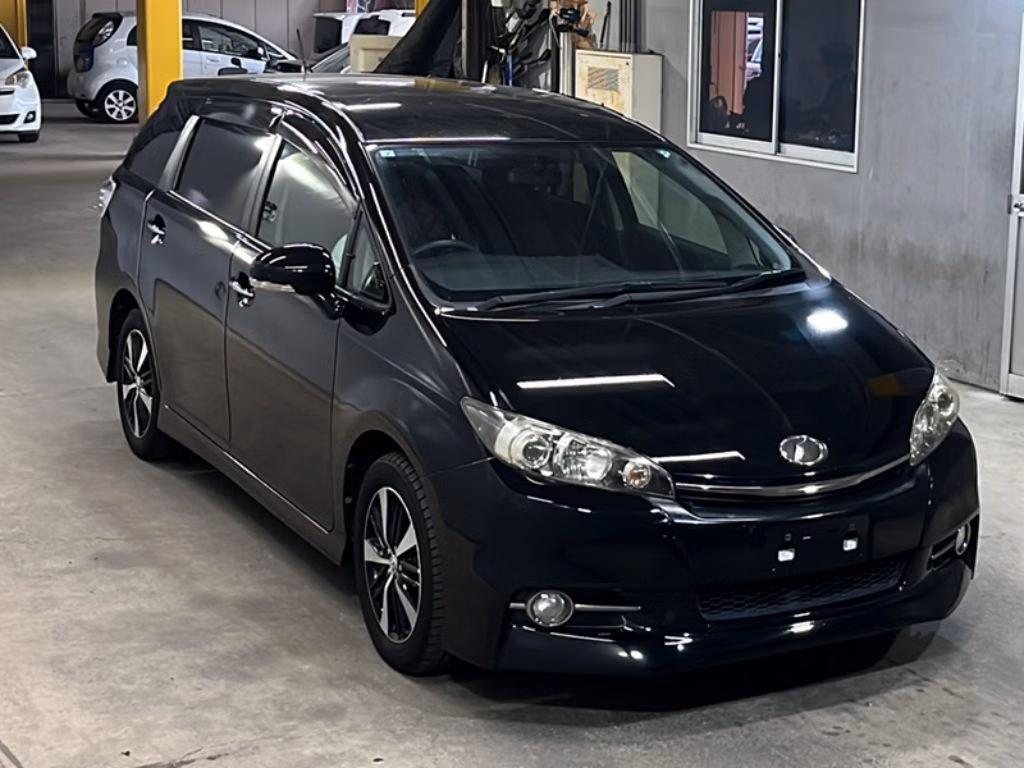 TOYOTA WISH