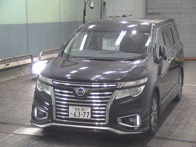 NISSAN ELGRAND