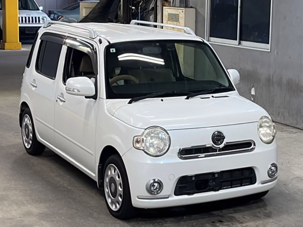 DAIHATSU MIRA COCOA