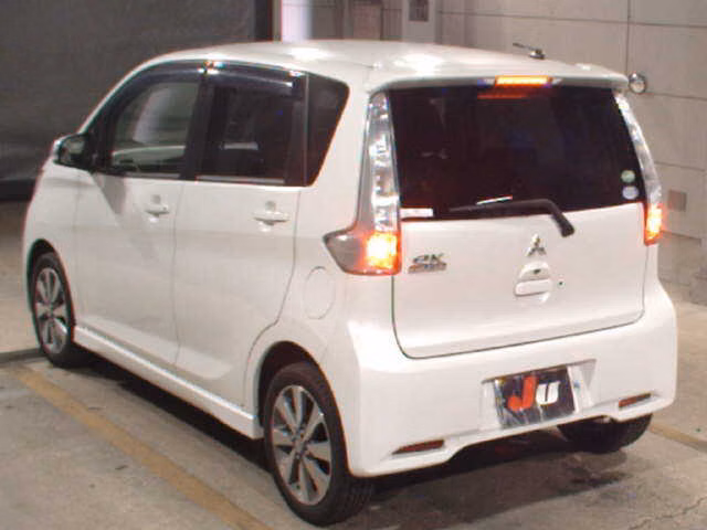 MITSUBISHI EK CUSTOM