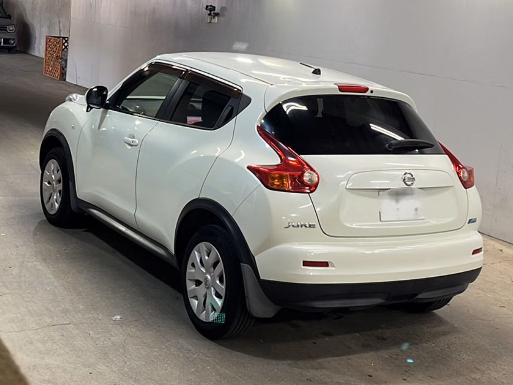NISSAN JUKE