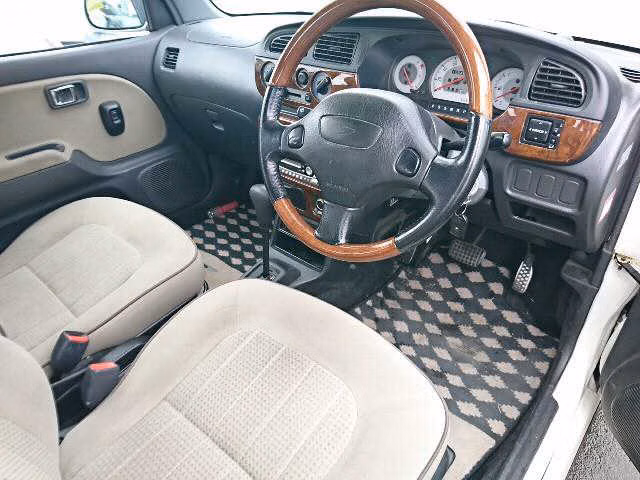 DAIHATSU MIRA GINO