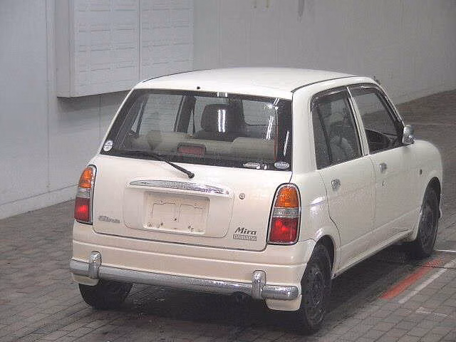 DAIHATSU MIRA GINO