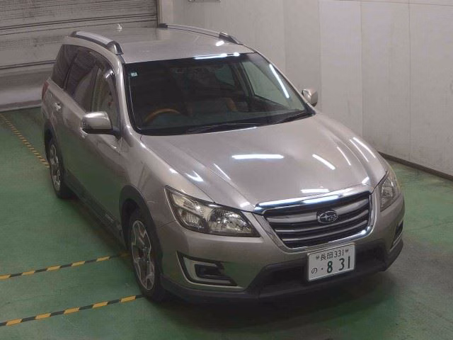 Subaru Exiga Crossover 7
