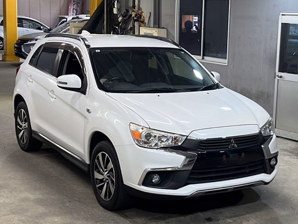 MITSUBISHI RVR