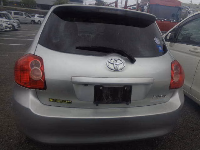 TOYOTA AURIS