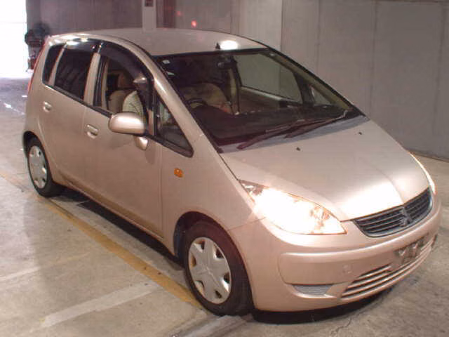 MITSUBISHI COLT