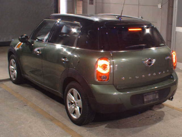 MINI CROSSOVER