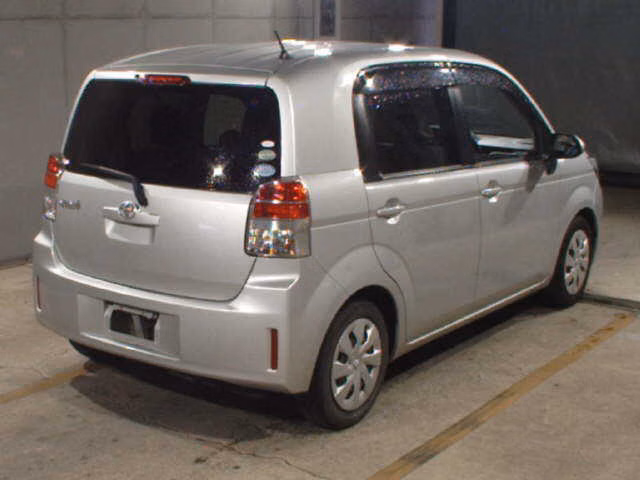 TOYOTA SPADE