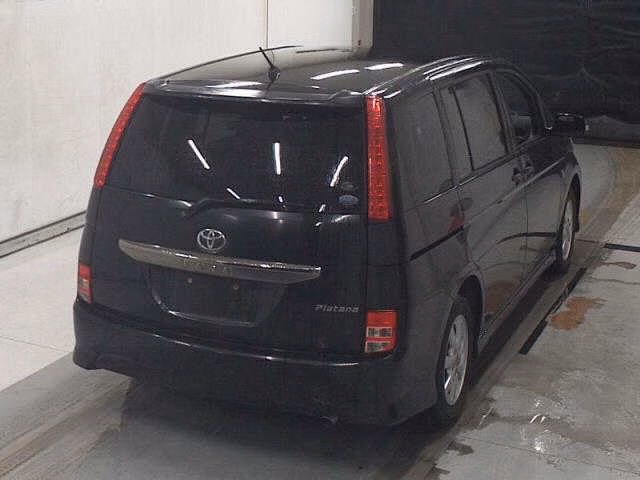 TOYOTA ISIS
