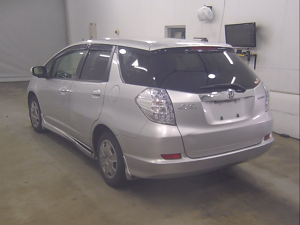 HONDA FIT SHUTTLE