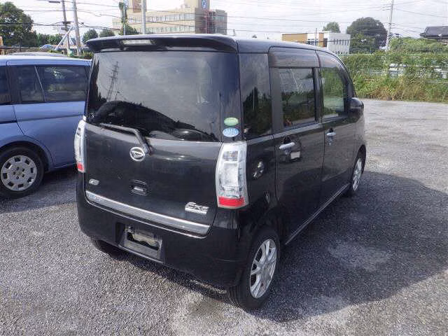 DAIHATSU TANTO EXE