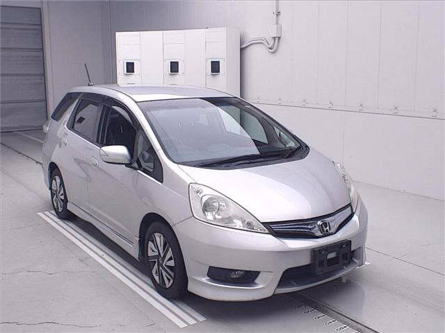 HONDA FIT SHUTTLE