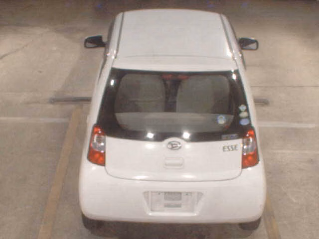 DAIHATSU ESSE